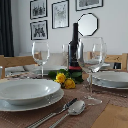Apartament Irys Baltic Mare Kolobrzeg Z Prywatnym Miejscem Parkingowym Exterior photo